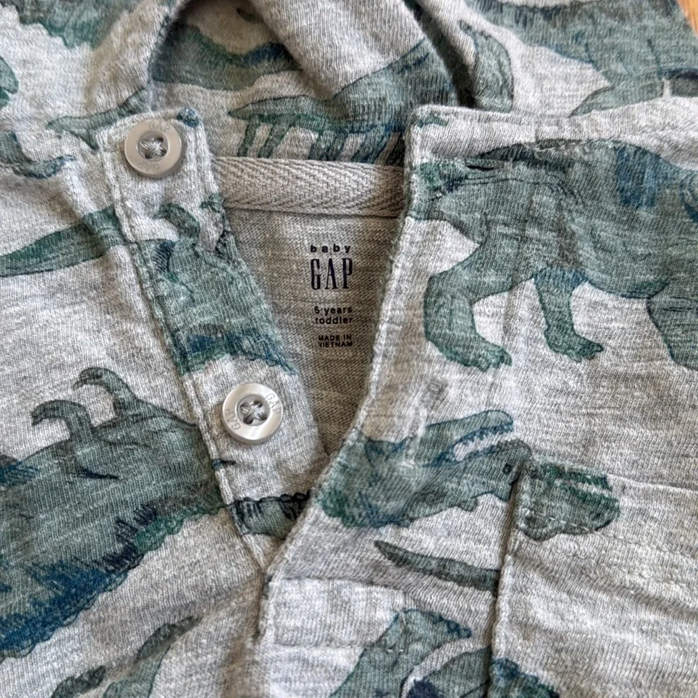 Bundle of 9 kids clothes - Picture 6 of 8